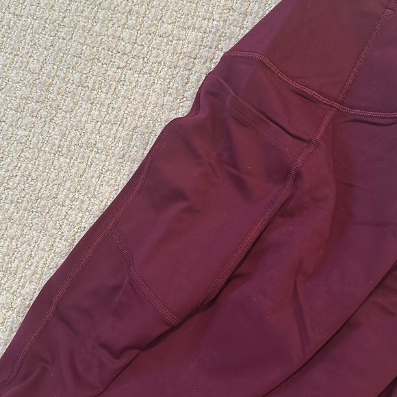 Women’s Victorias Secret leggings - Picture 3 of 5